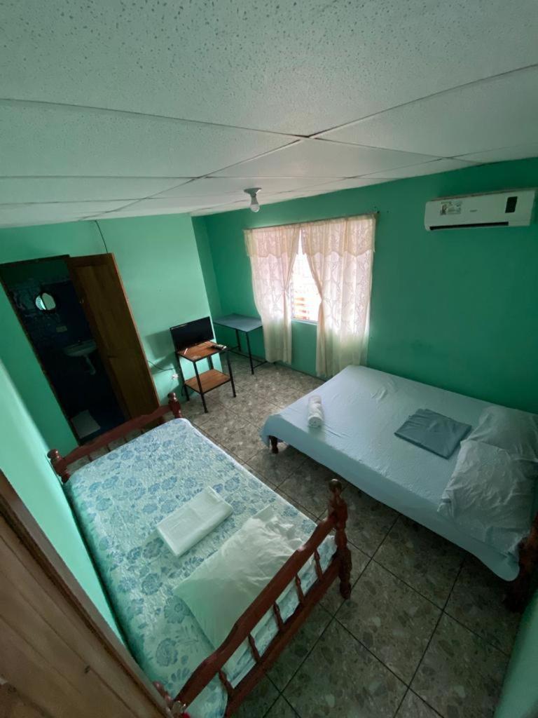Hospedaje Catalinass Ліберія Номер фото